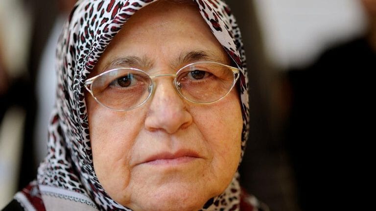 Almanya’nın “Bilge Anası” Mevlüde Genç yaşamını yitirdi