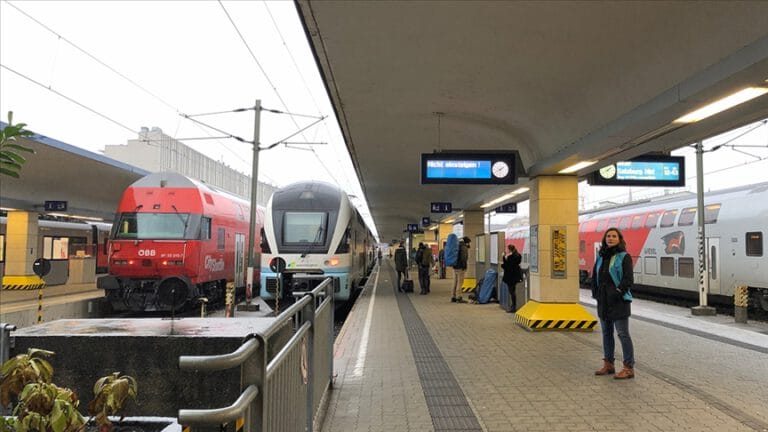 Avusturya’da demir yolu işçilerinden ülke genelinde “uyarı grevi”