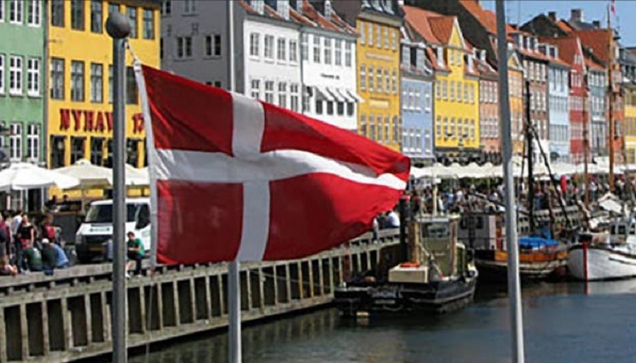 Danimarka savunma harcamaları için resmi tatili iptal edecek