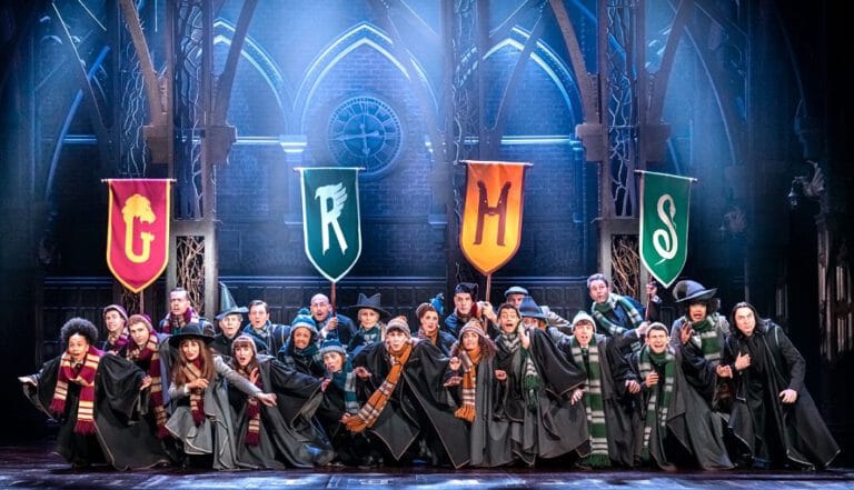 ”Harry Potter ve Lanetli Çocuk”ta muhteşem gala