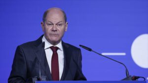 Scholz’dan Alman halkına: Zor dönemlere hazır olun