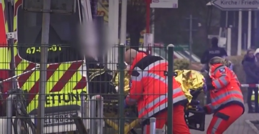 Kiel-Hamburg Treni’nde bıçaklı saldırı: 2 ölü, çok sayıda yaralı var