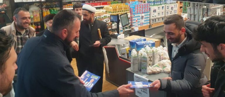 Saadet Hamburg seçim çalışmalarına ara vermeden devam ediyor