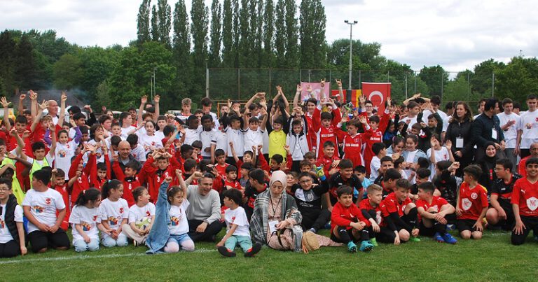 Hamburg’da 19 Mayıs bir başka güzel