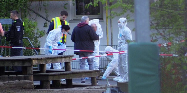 Berlin’de bıçaklı saldırı
