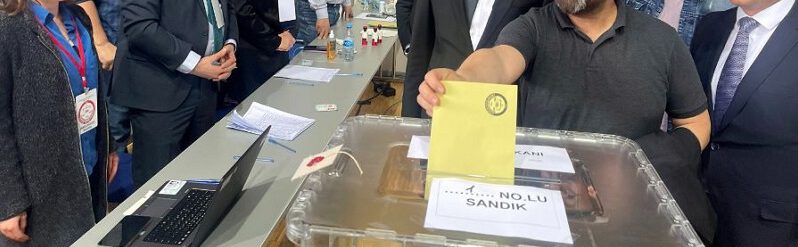 Yurt dışı temsilciliklerinde oy verme işlemi bugün bitiyor