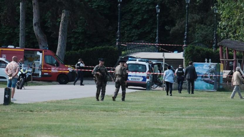 Fransa’da bıçaklı saldırı: Çok sayıda yaralı