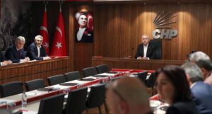 CHP’de tüm MYK üyeleri istifa etti