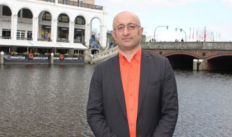 Mehmet Yıldız: Irkçılık sorunu, toplumda bir dönüşüm gerçekleşmedikçe çözülemez