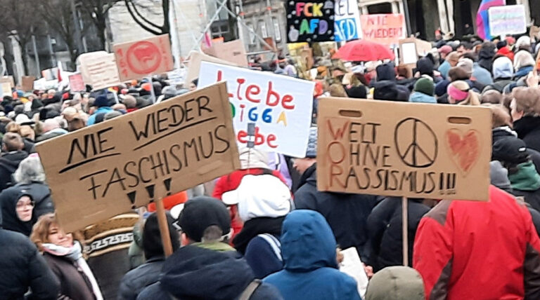 Sosyal uyum için Hamburg çapında kampanya: “Çeşitlilik bizi daha güçlü kılar”