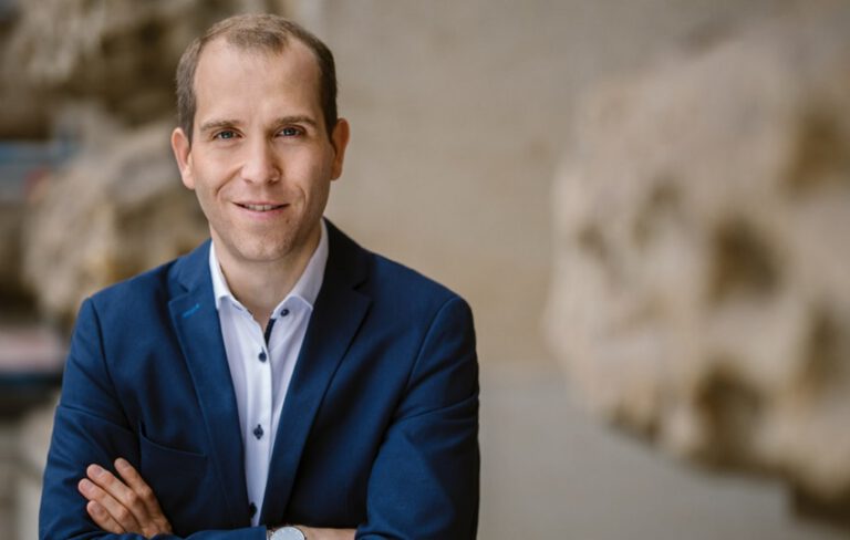 Dennis Thering, CDU Hamburg’un liste başı adayı seçildi