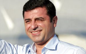 Kobani davasında, Demirtaş’a 42 yıl, Yüksekdağ’a 30 yıl hapis cezası