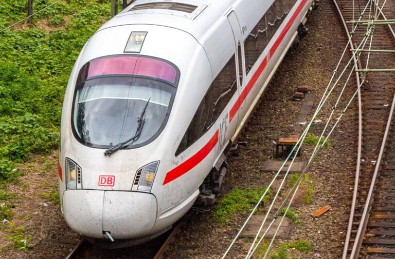 Paris ile Berlin arasında hızlı tren seferleri başlıyor