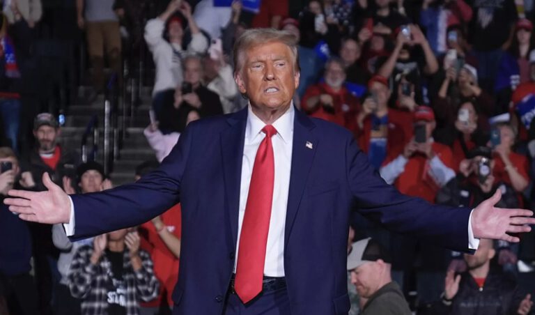 Donald Trump, ABD Başkanlık Seçimlerini ikinci kez kazandı