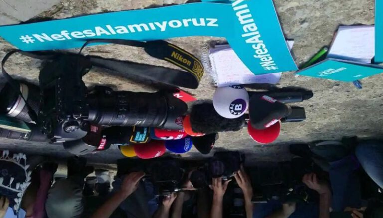 Ver.di’den bağımsız Türk medyasına destek çağrısı: Gazetecilik bedava değildir