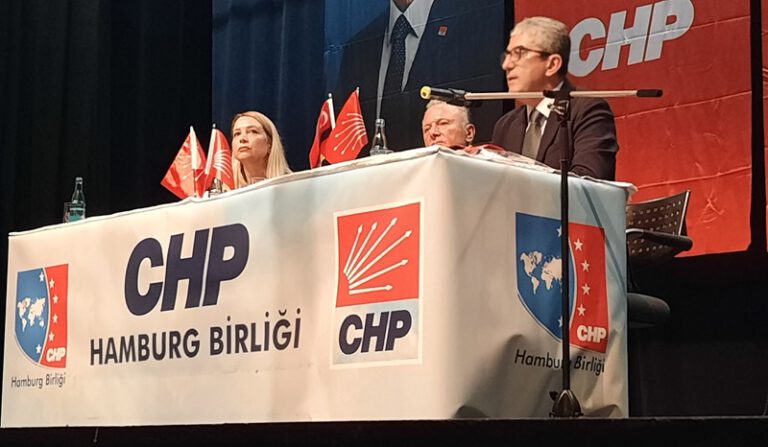 CHP Hamburg Birliği’nden Kayyum Tepkisi: “Demokrasiye Müdahale Kabul Edilemez”
