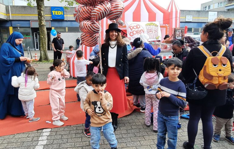 Hamburg Jenfeld’de Renkli Çocuk Şenliği! / Buntes Kinderfest in Jenfeld!