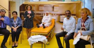 Hamburg’da Yeni Bir Tiyatro Grubu: Tiyatro 4 Çeyrek “Boş Ver Be Doktor” ile Sahnede
