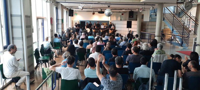 Hamburg’da “Söz Biter, Türkü Başlar” Gecesi: Eğitim Ataşeliği Korosundan Unutulmaz Konser