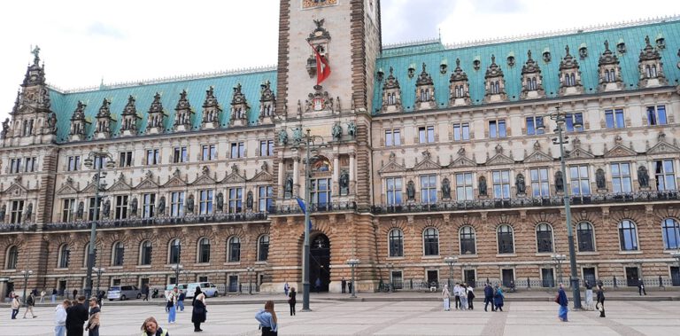 Hamburg’da Yeni Yasal Girişim: Şiddet Mağdurlarına Kolay Çıkış Hakkı