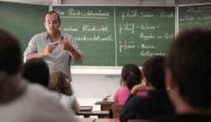 Almanya’da eğitim sendikası VBE, tüm okullarda İslam dersi okutulması çağrısında bulundu