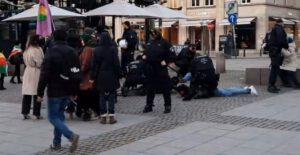 Hamburg’da Rojava Protestosu Olaylı Geçti: “Kürtler İçin Adalet” Eyleminde Arbede