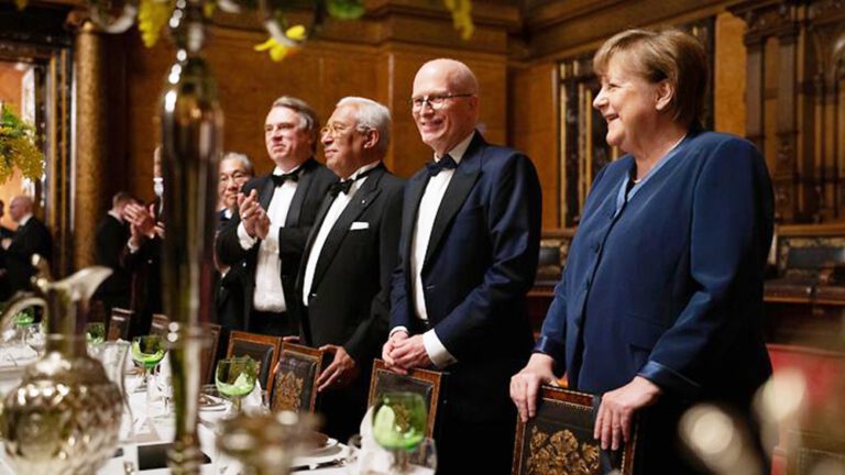 Hamburg’da 670 Yıllık Gelenek: Matthiae-Mahl’da Avrupa’nın Geleceği Tartışıldı