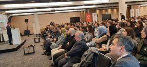 Milli Yetkinlik Hamlesi Hamburg’da gençlerle buluştu