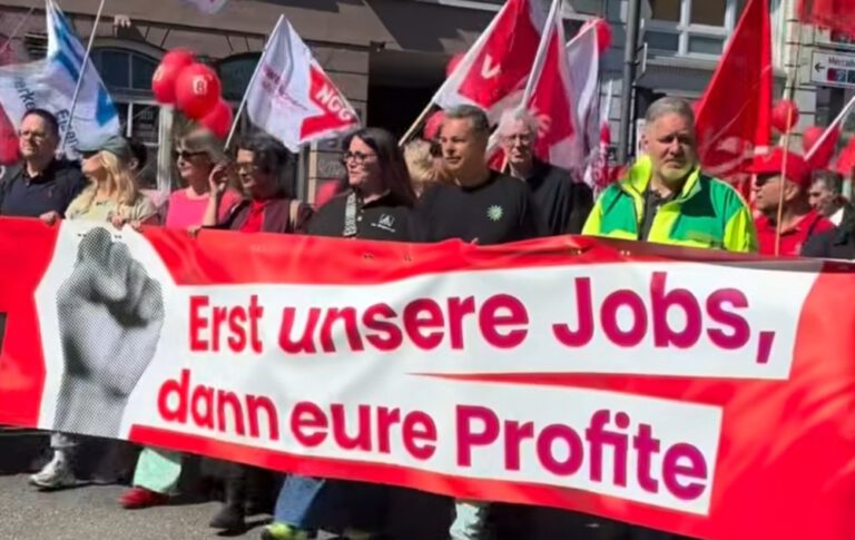 Hamburg’da 1 Mayıs’a yoğun katılım: 10 bini aşkın kişi sokaktaydı