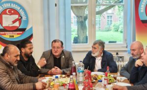 UID’den HTBB ziyaretinde dikkat çeken açıklamalar: “23 Nisan kimsenin tekelinde değil”