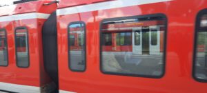 Hamburg’da Hareket Halindeki S-Bahn’da Genç Kadına Cinsel Taciz