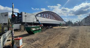 Hamburg-Altona’daki 3.700 Tonluk Sternbrücke’nin Taşınması Devam Ediyor
