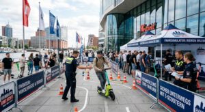 Hamburg Polisi’nden E-Scooter Kullanıcılarına Westfield Center’da Özel Etkinlik