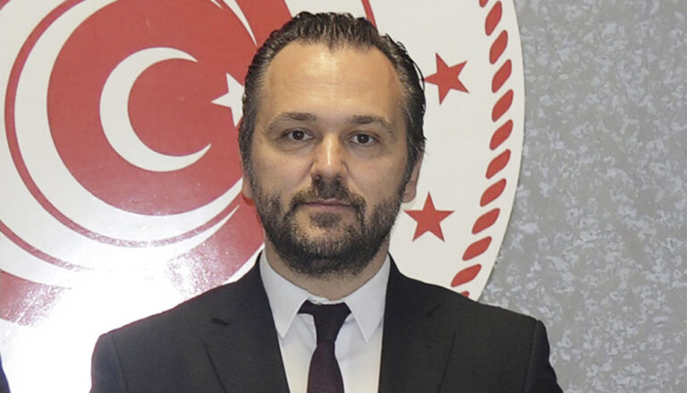 Hamburg’un yeni Ticaret Ataşesi Özgür Karacaoğlu