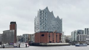 Hamburg’un modern simgesi Elbphilharmonie