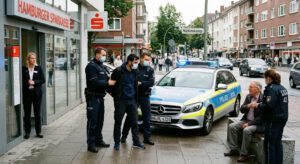Hamburg’da Milyonluk Sahte Polis Vurgununu Banka Görevlisi Önledi!